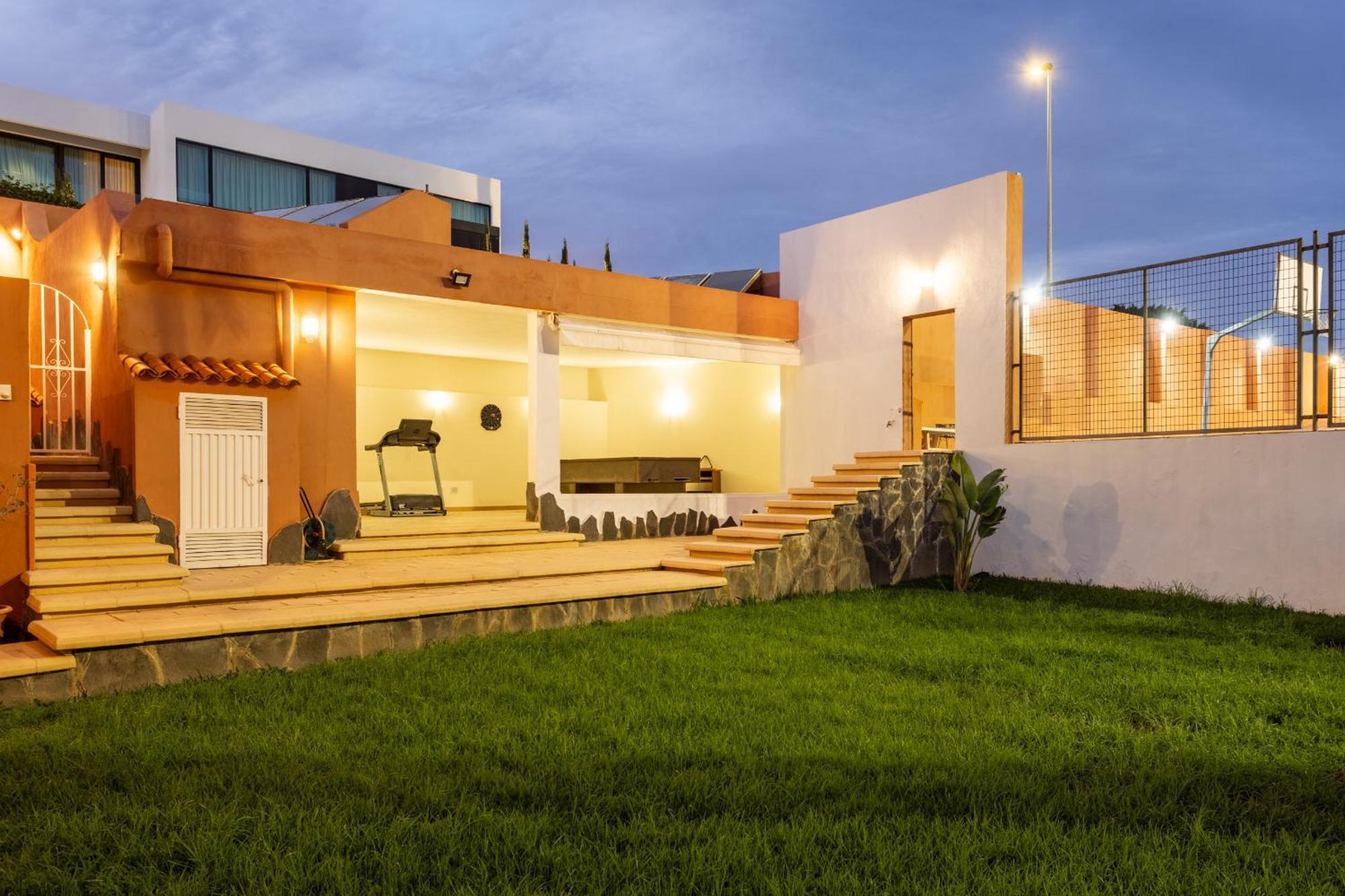 One & Only Sports And Relax Villa Heated Pool By Eden Rentals Tabaiba Ngoại thất bức ảnh
